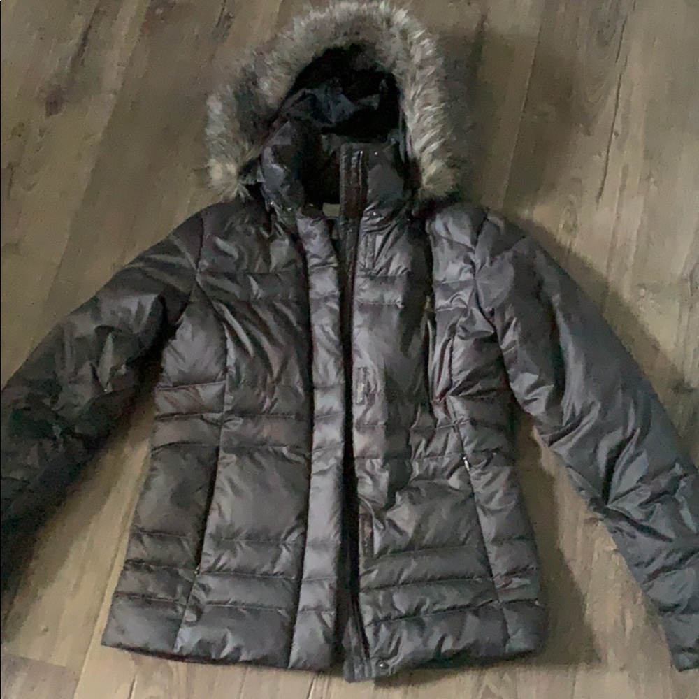 Columbia black puffy jacket
